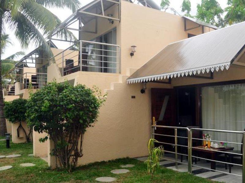Manisa Hotel Flic-en-Flacq Exterior foto
